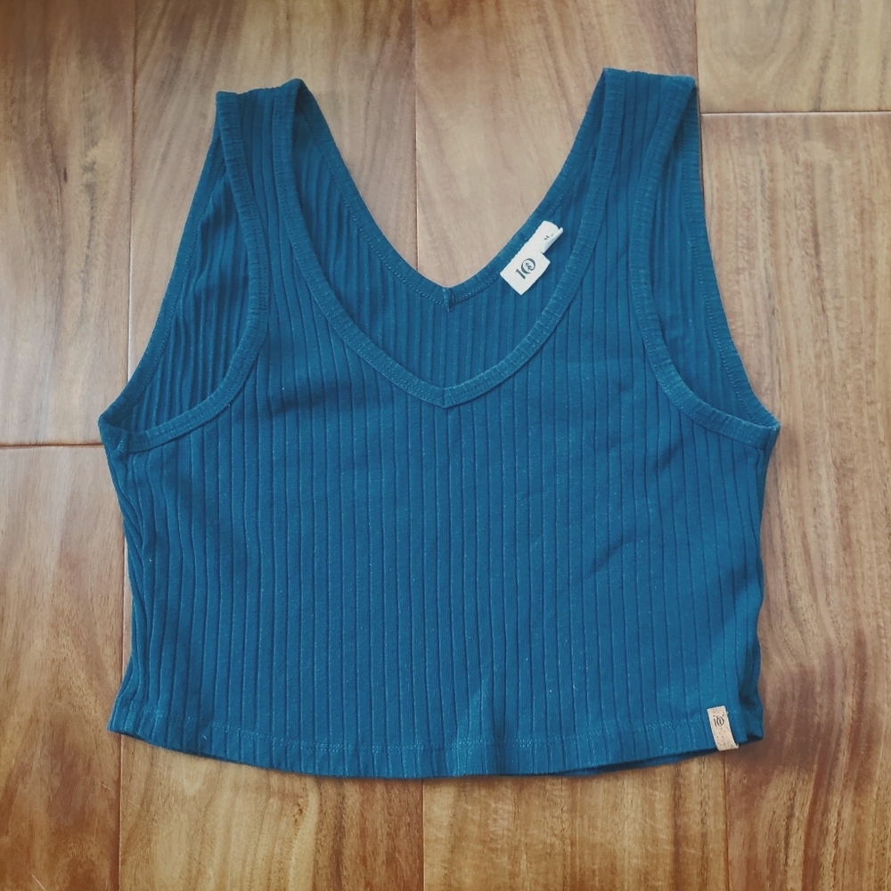 tentree Teal Ribbed V-Neck Crop Top